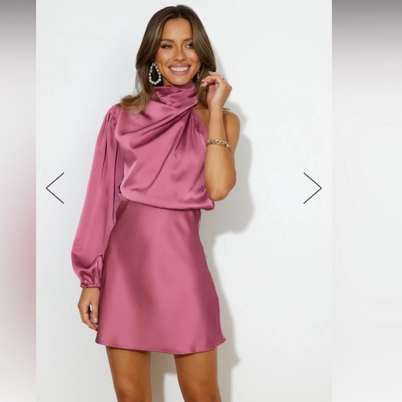 Hello Molly Meet Tonight Dress in Rose, Size 2/XSmall, EUC - Picture 9 of 17